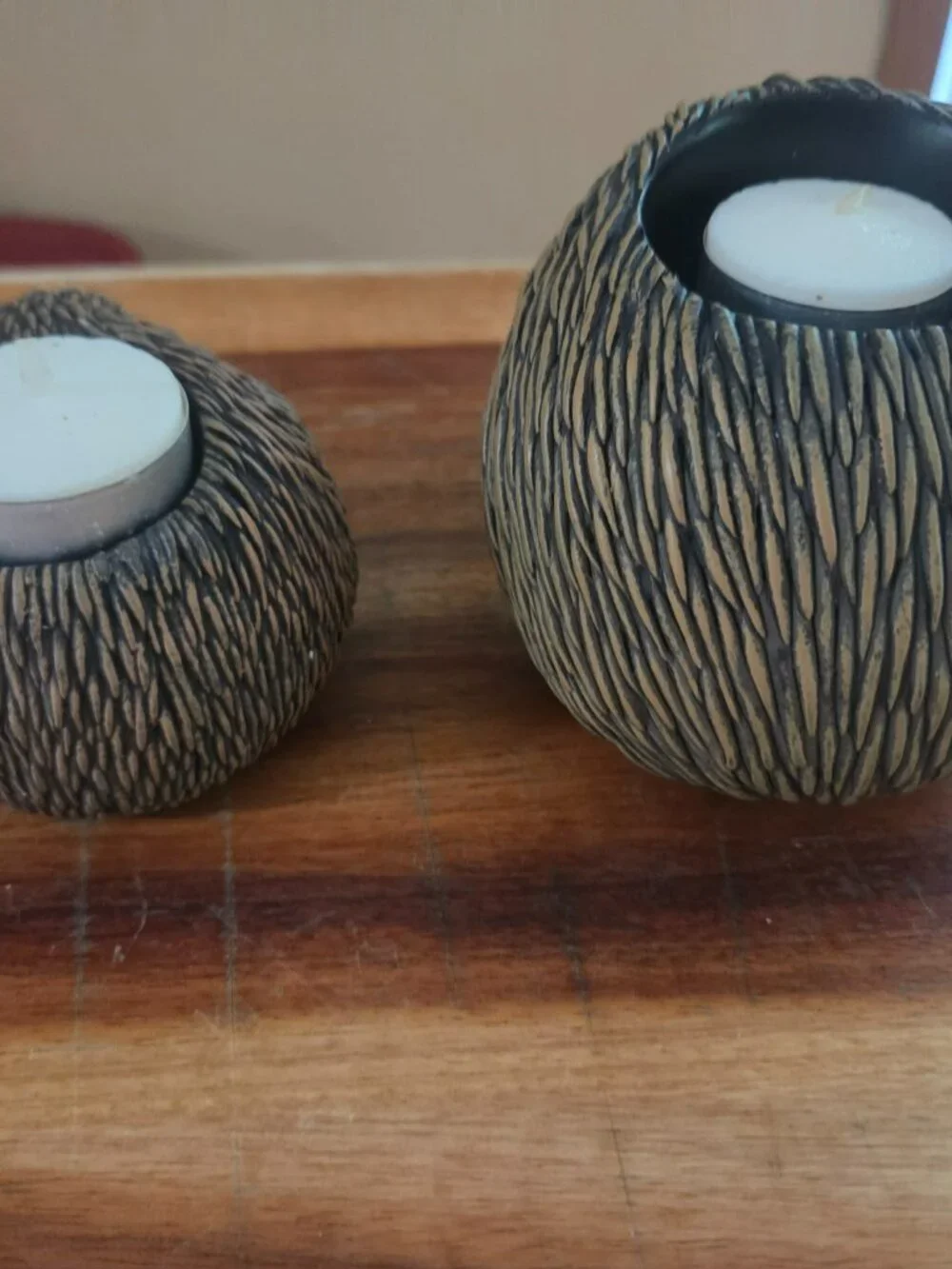 PARTYLITE NATURES LOVER MAMA & BABY HEDGEHOG TEA LIGHT HOLDERS - Picture 3 of 10